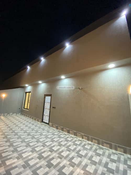 5 bedroom apartment in Umm Al Silm 19