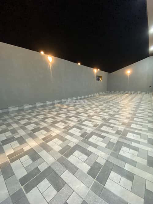 5 bedroom apartment in Umm Al Silm 18