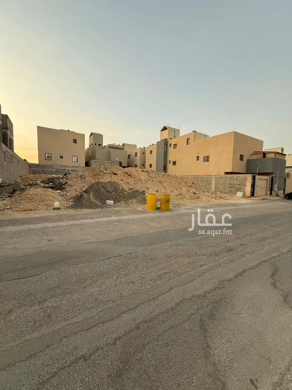 375 sqm land in Al Narjis 4