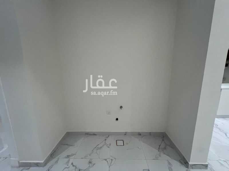 3 bedroom apartment in Irqah, Riyadh 12