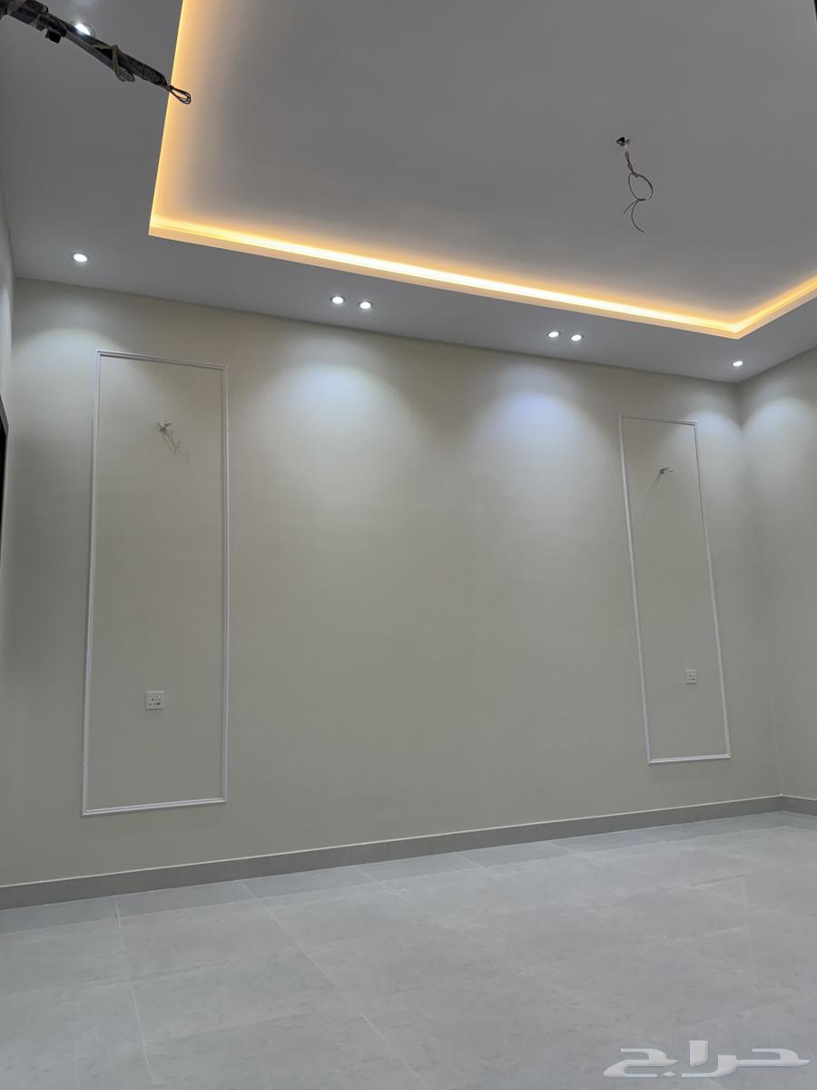 5 bedroom villa in Al Quraynah, Jeddah 6