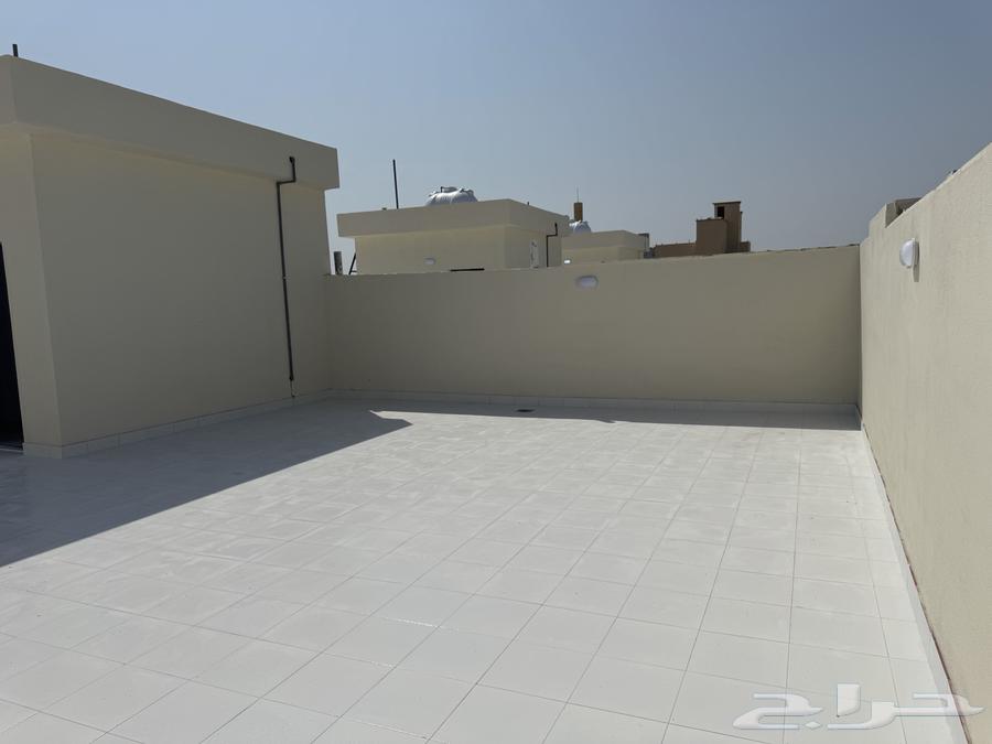 5 bedroom villa in Al Quraynah, Jeddah 19