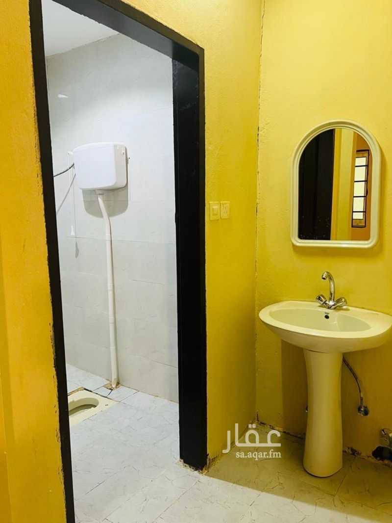 5 bedroom building in Al Janadriyah, Riyadh 4