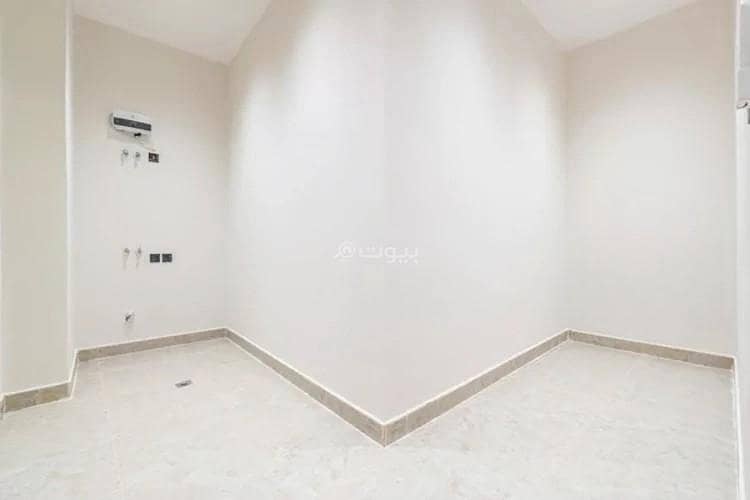 4 bedroom apartment in Al Wahah, Eastern Province 4
