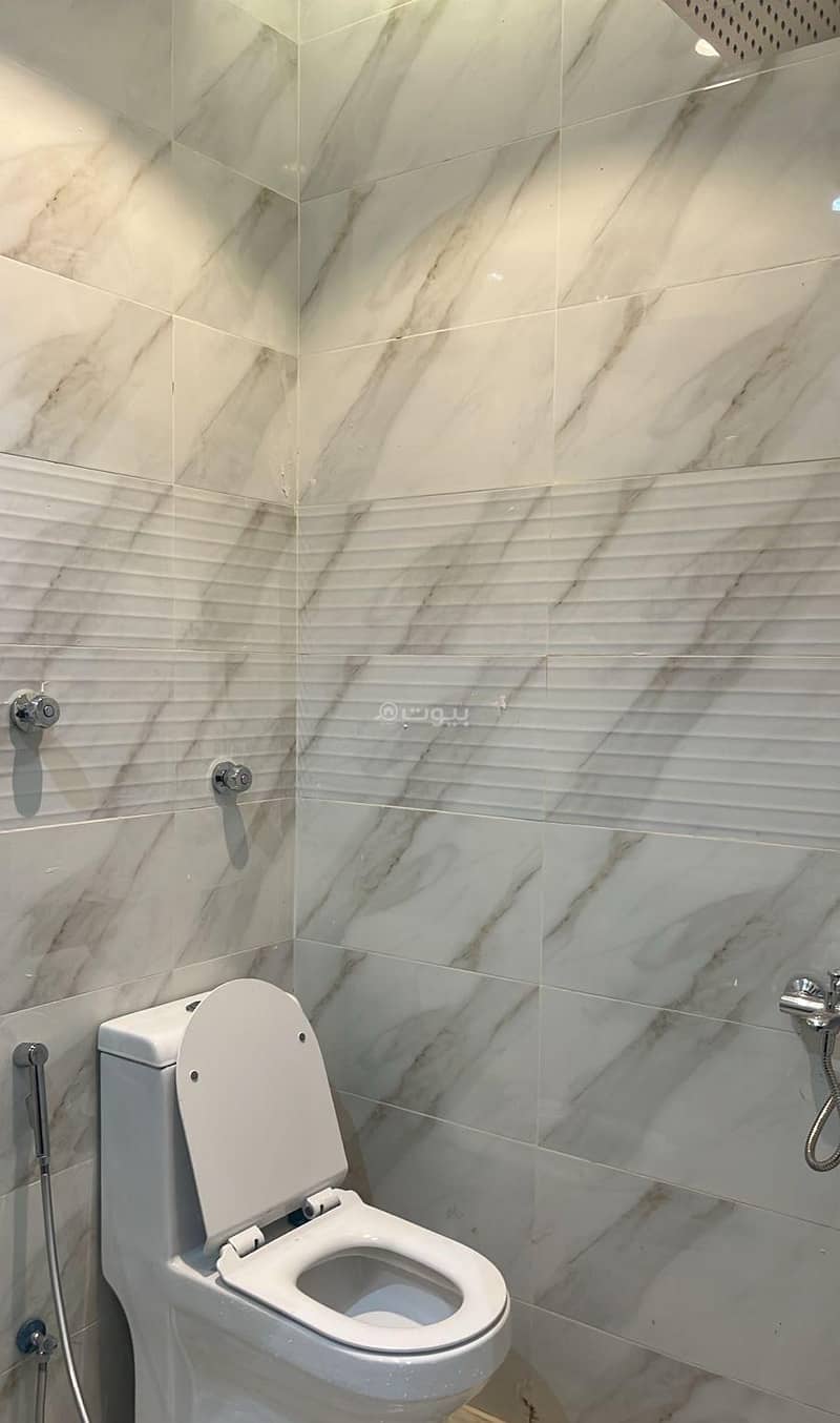 4 bedroom apartment in Industrial City, Madinah 10