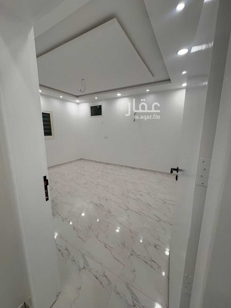 4 bedroom apartment in Al Rabie, Khamis Mushait 6