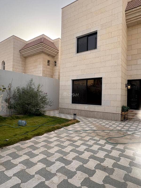 4 bedroom villa in Al Ghadir, Riyadh 3