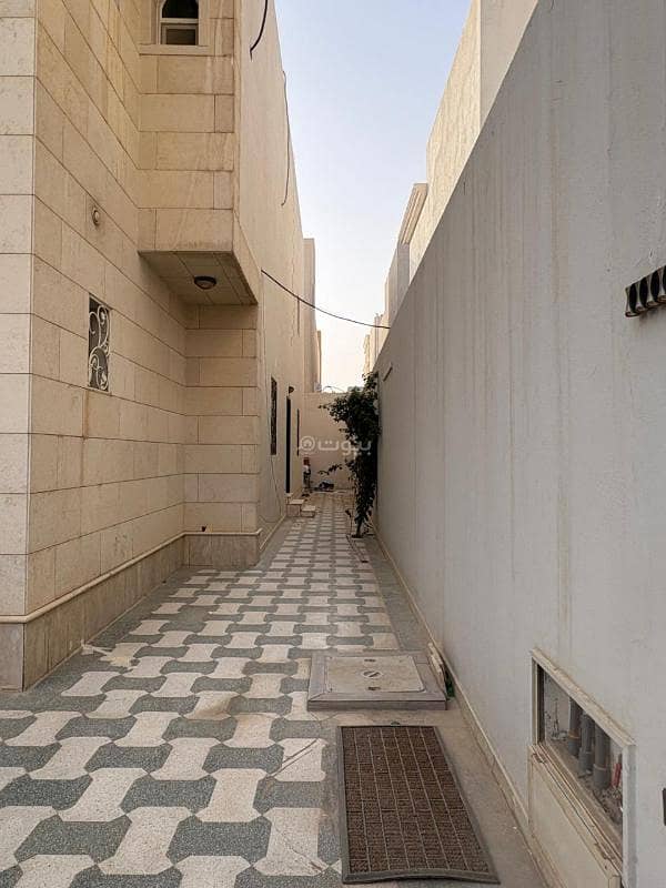 4 bedroom villa in Al Ghadir, Riyadh 7