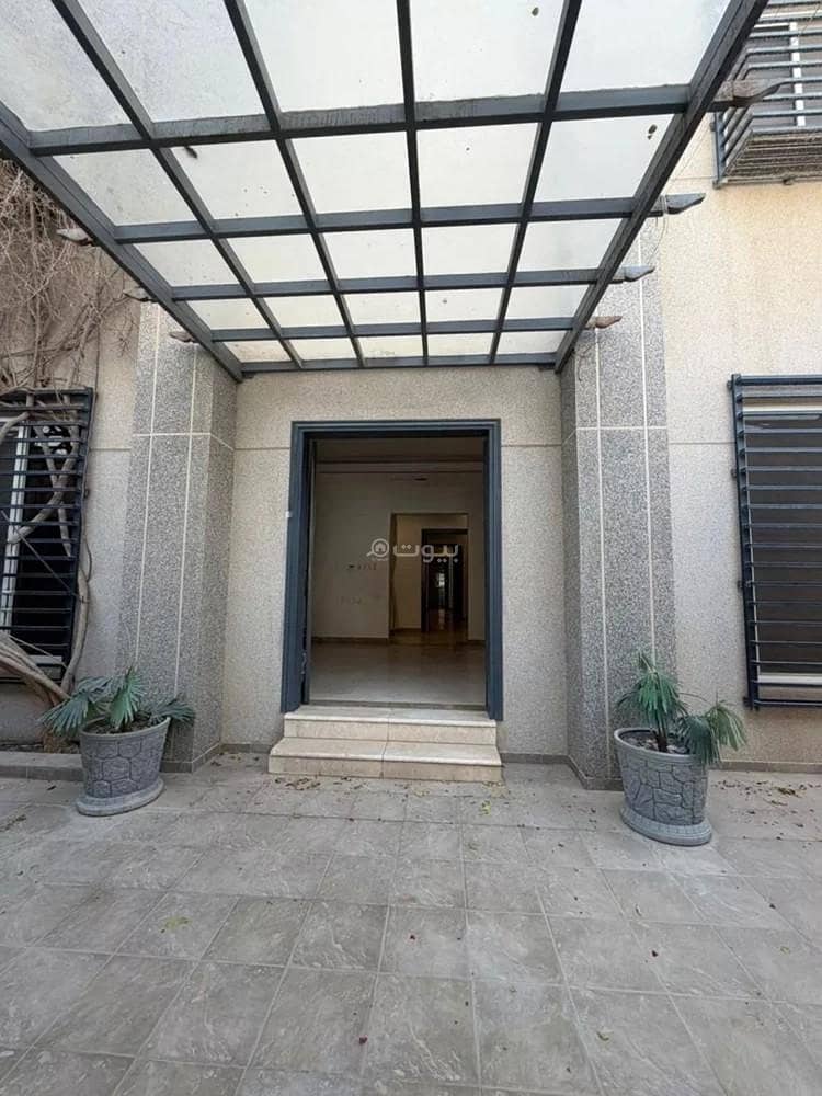 4 bedroom villa in Hittin, Riyadh 2