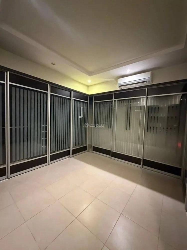 4 bedroom villa in Hittin, Riyadh 5
