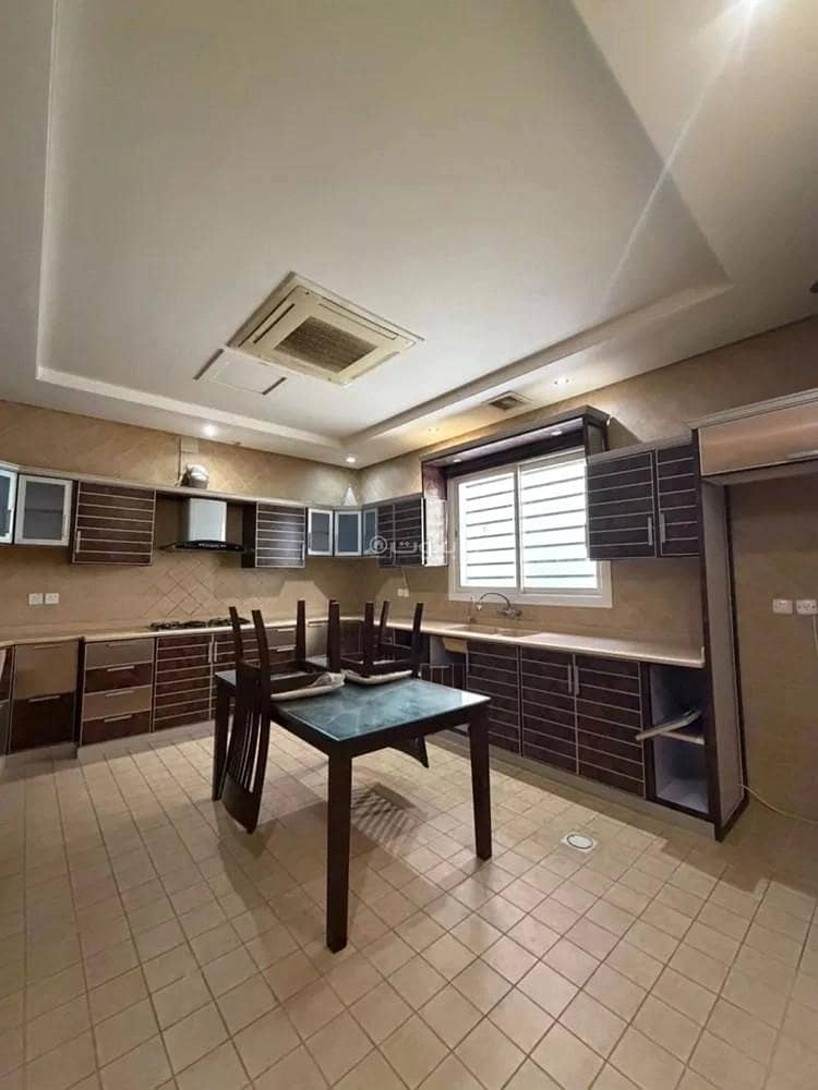 4 bedroom villa in Hittin, Riyadh 11