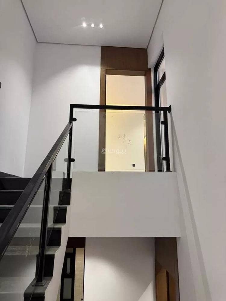 5 bedroom villa in As Suwaidi Al Gharabi, Riyadh 9