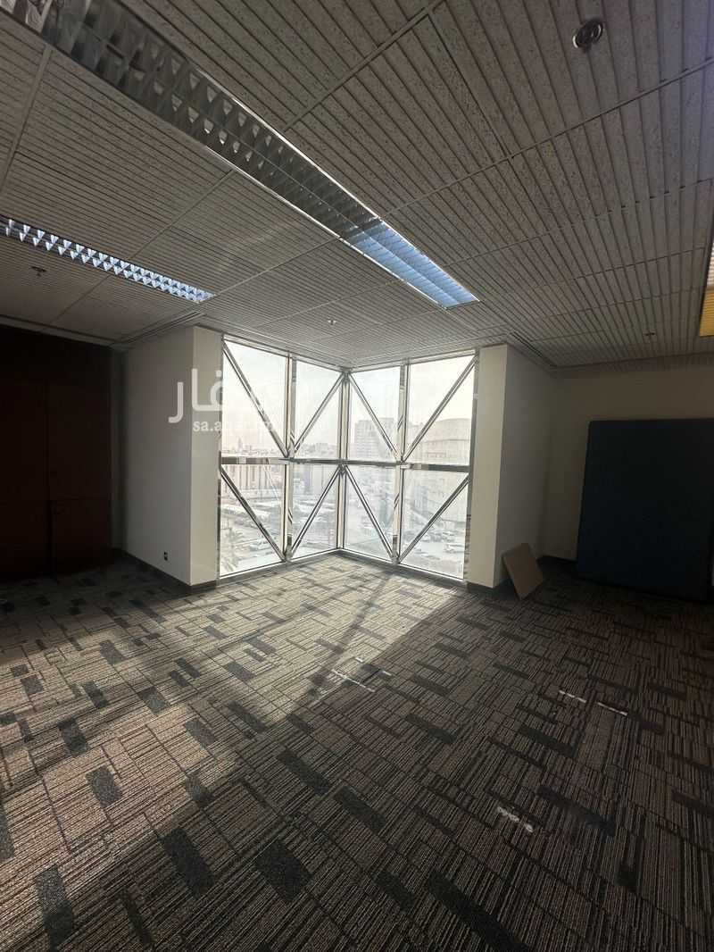10 bedroom office in Al Wizarat, Riyadh 4