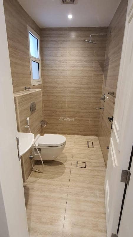 3 bedroom apartment in Al Hamra, Eastern Province 7