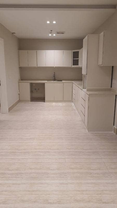 3 bedroom apartment in Al Hamra, Eastern Province 12