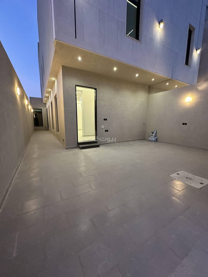 5 bedroom villa in Al Janadriyah, Riyadh 4