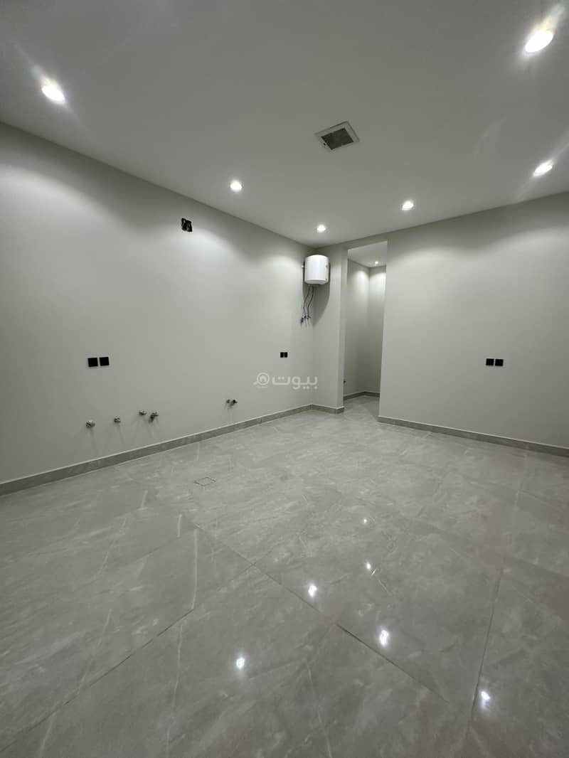 5 bedroom villa in Al Janadriyah, Riyadh 10