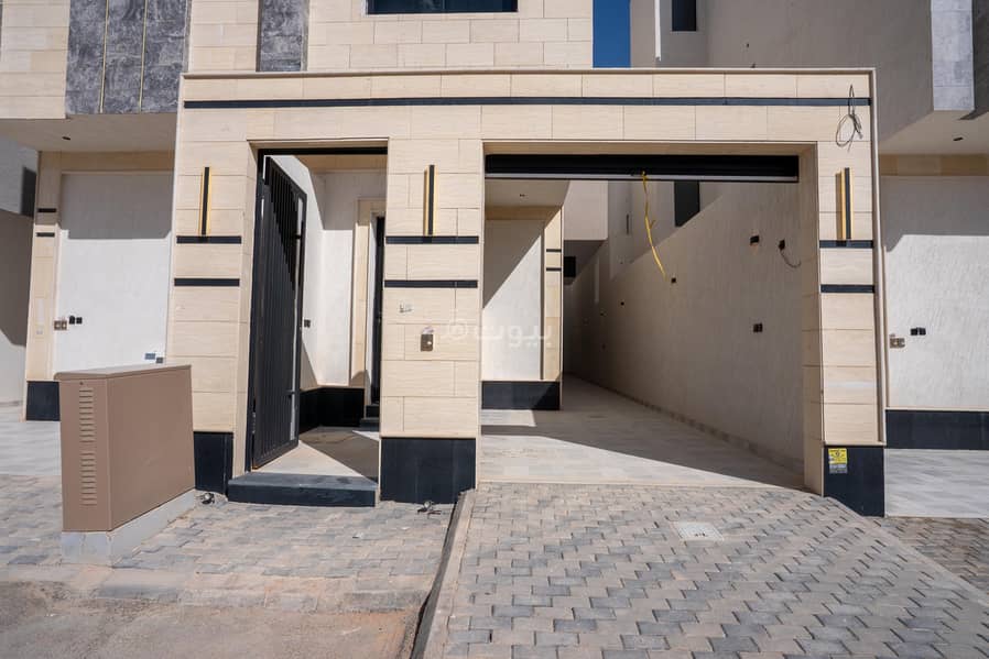 5 bedroom apartment in Al Janadriyah, Riyadh 3