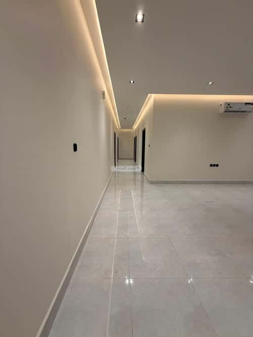5 bedroom apartment in Al Hamra, Eastern Province 4
