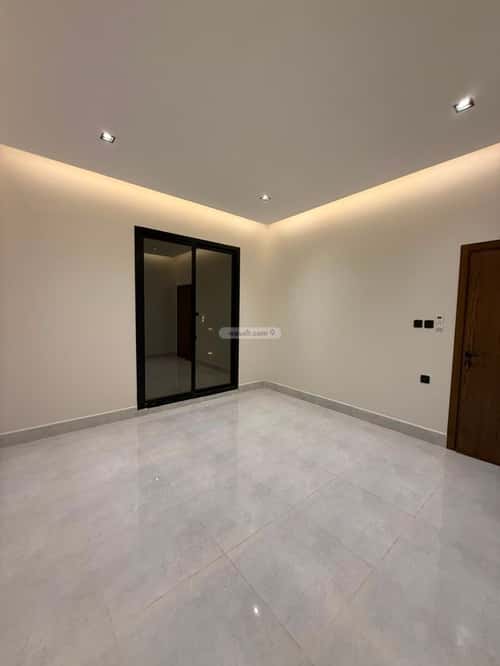 5 bedroom apartment in Al Hamra, Eastern Province 11