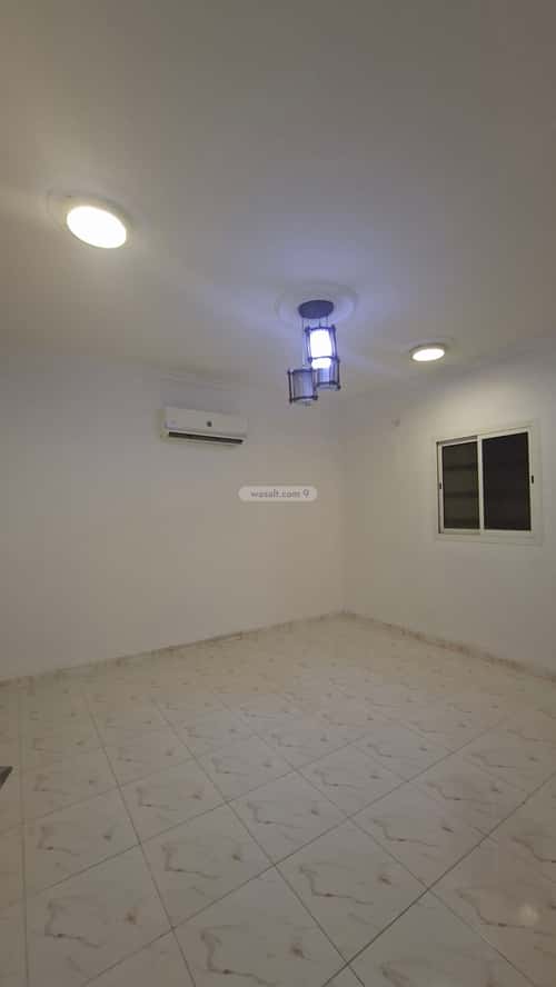 3 bedroom apartment in Al Aziziyah, Riyadh 7