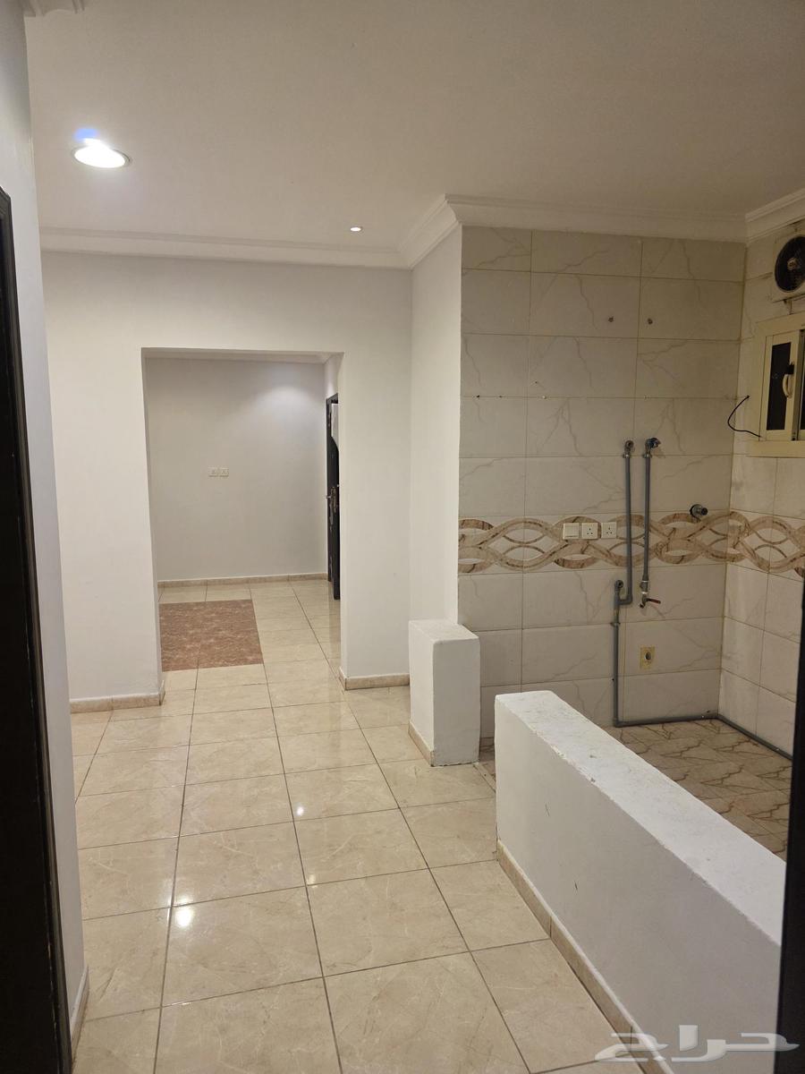 2 bedroom apartment in Al Yaqout, Jeddah 10