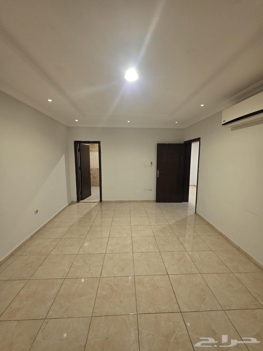 2 bedroom apartment in Al Yaqout, Jeddah 4