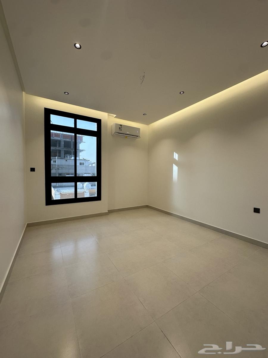 2 bedroom apartment in Al Sharafiyah, Jeddah 8