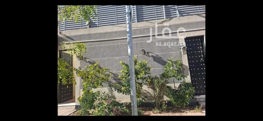 3 bedroom floor in Al Falah 8