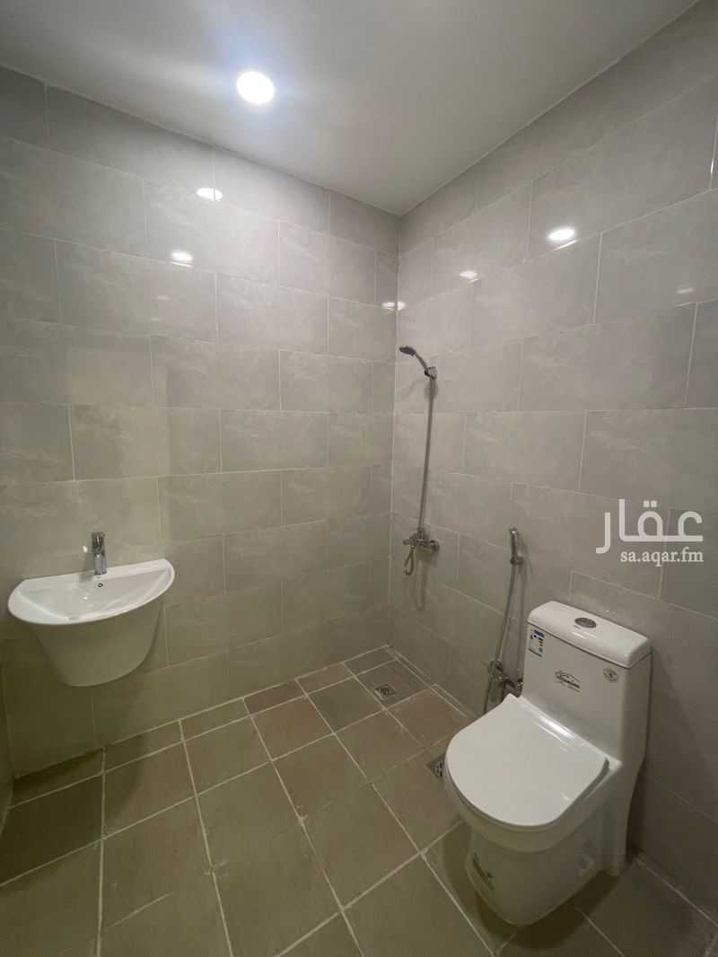 4 bedroom villa in Al Janadriyah, Riyadh 25