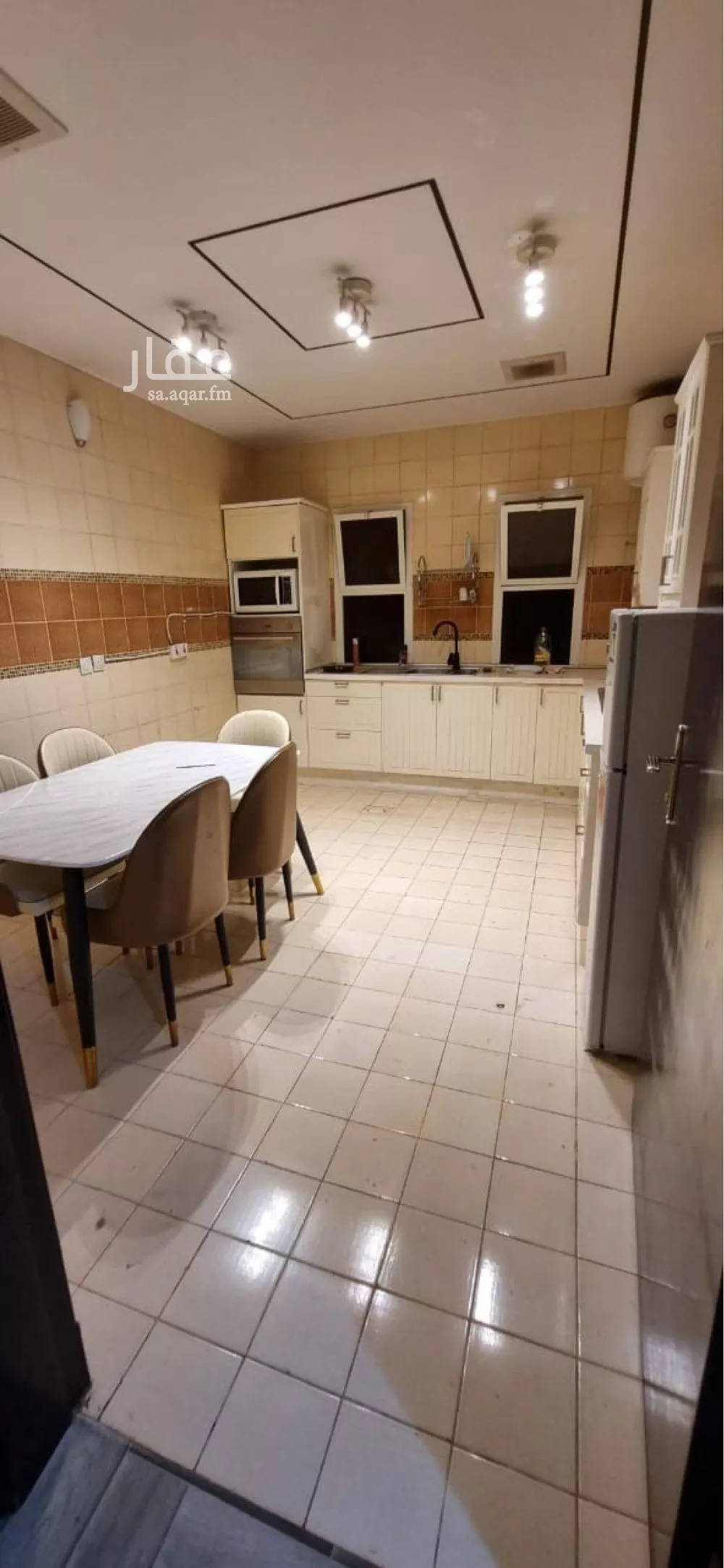 3 bedroom floor in Al Aqiq 5