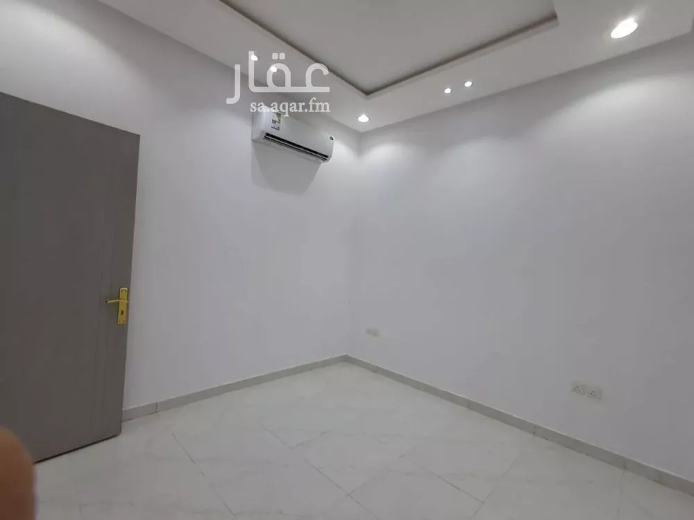 3 bedroom apartment in Al Rimal 7