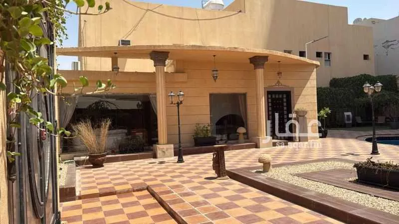 900 sqm land in Al Malqa 12