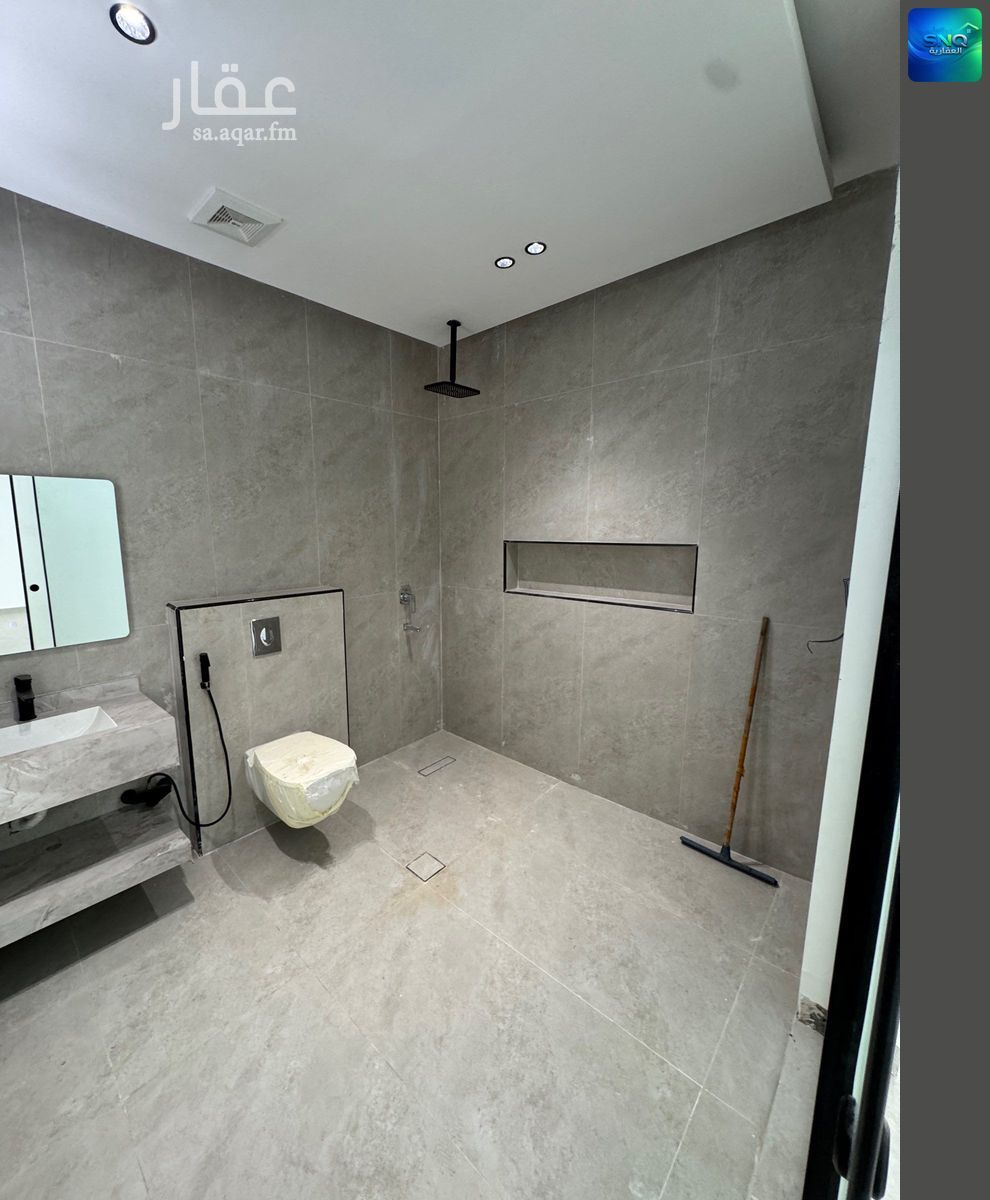4 bedroom villa in Dahiat King Fahd, Eastern Province 8