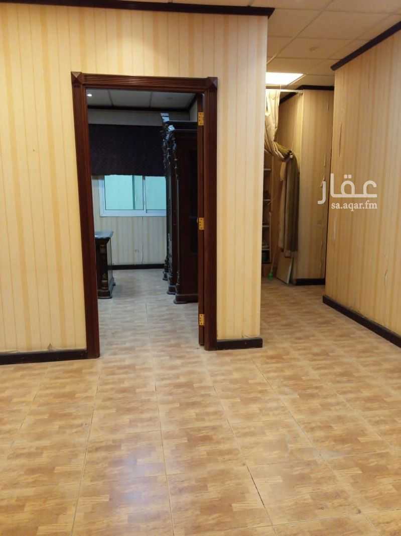 5 bedroom office in Al Murooj, Riyadh 6