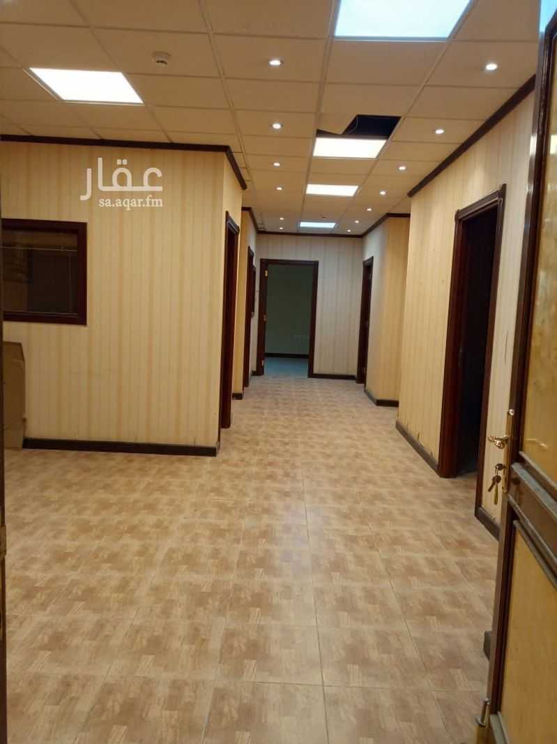 5 bedroom office in Al Murooj, Riyadh 2