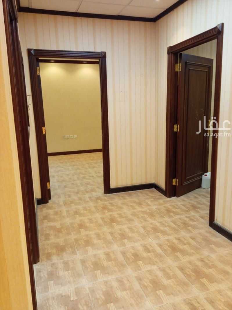 5 bedroom office in Al Murooj, Riyadh 8