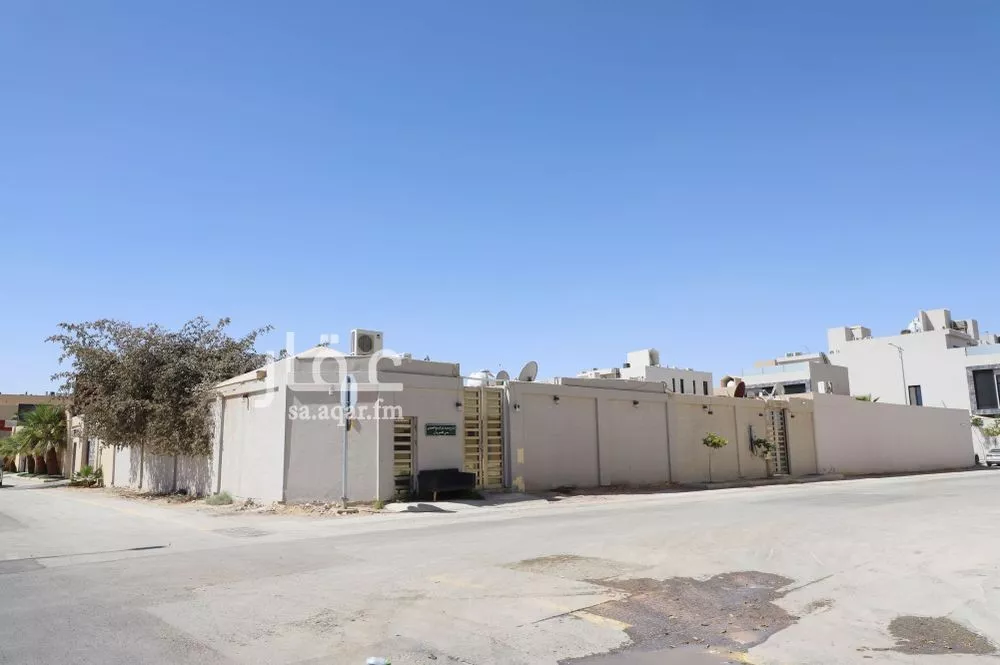 750 sqm land in Al Qairawan 2