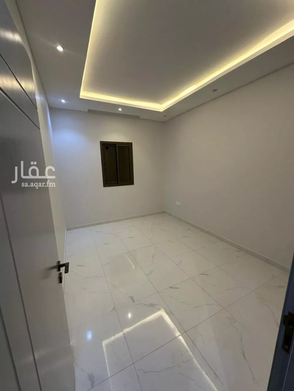 دور 4 غرف في النرجس 7