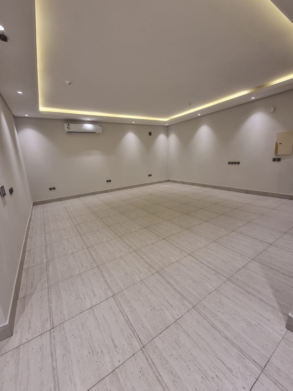 الماجدية 117 - J 8