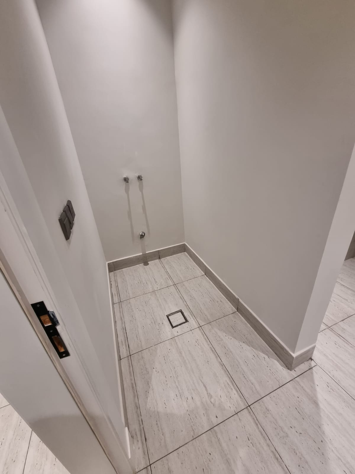3 bedroom apartment in Al Malqa 4