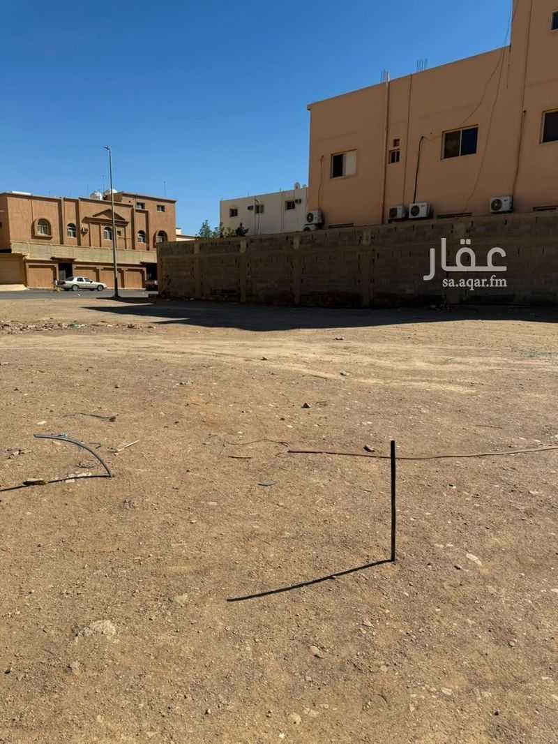 عقار  في مخطط الراجحي، تبوك 12
