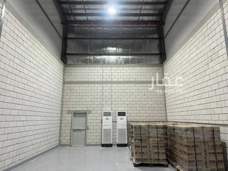 warehouse in Al Nakheel, Jeddah 3