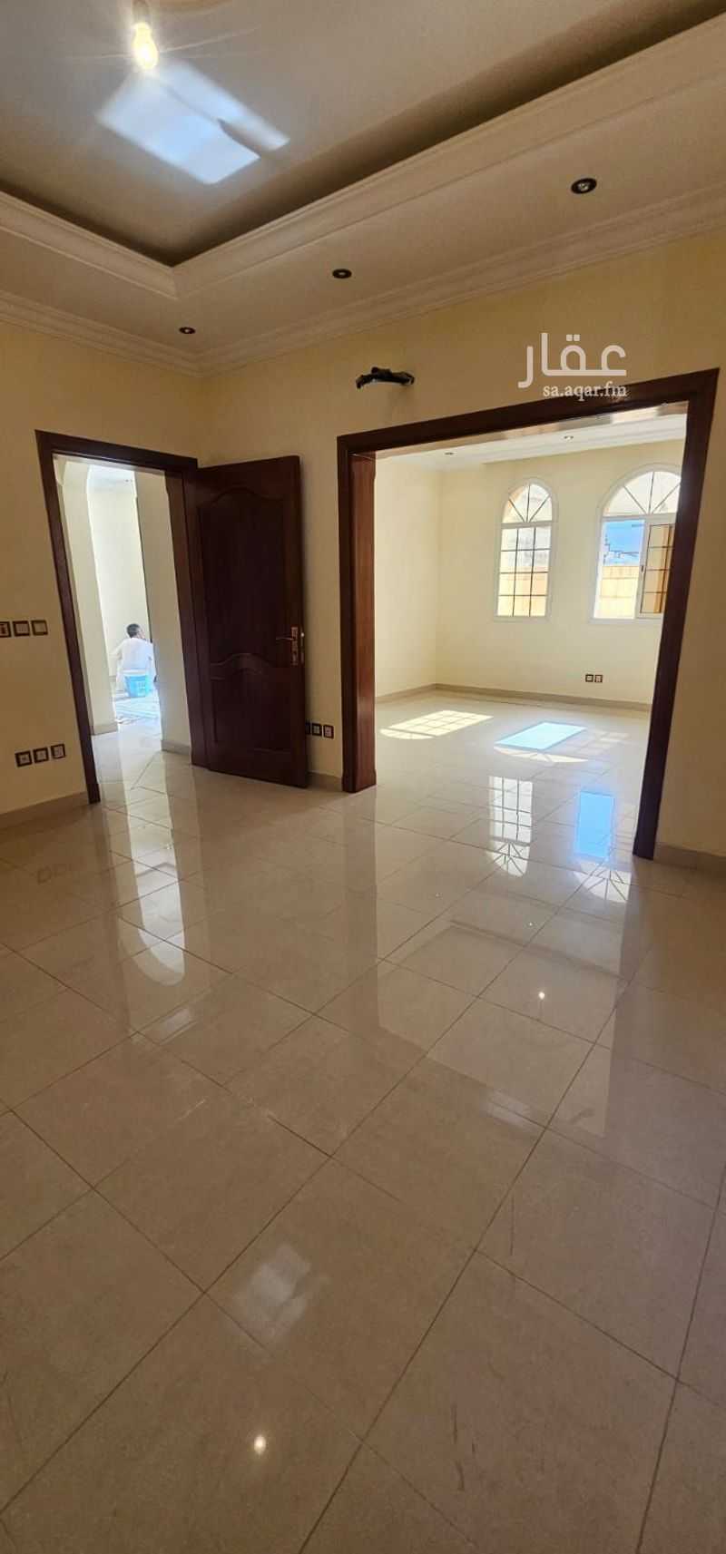 4 bedroom villa in Al Zahra, Jeddah 6