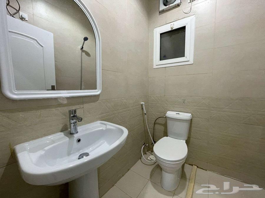 2 bedroom apartment in Al Faisaliyyah, Jeddah 4