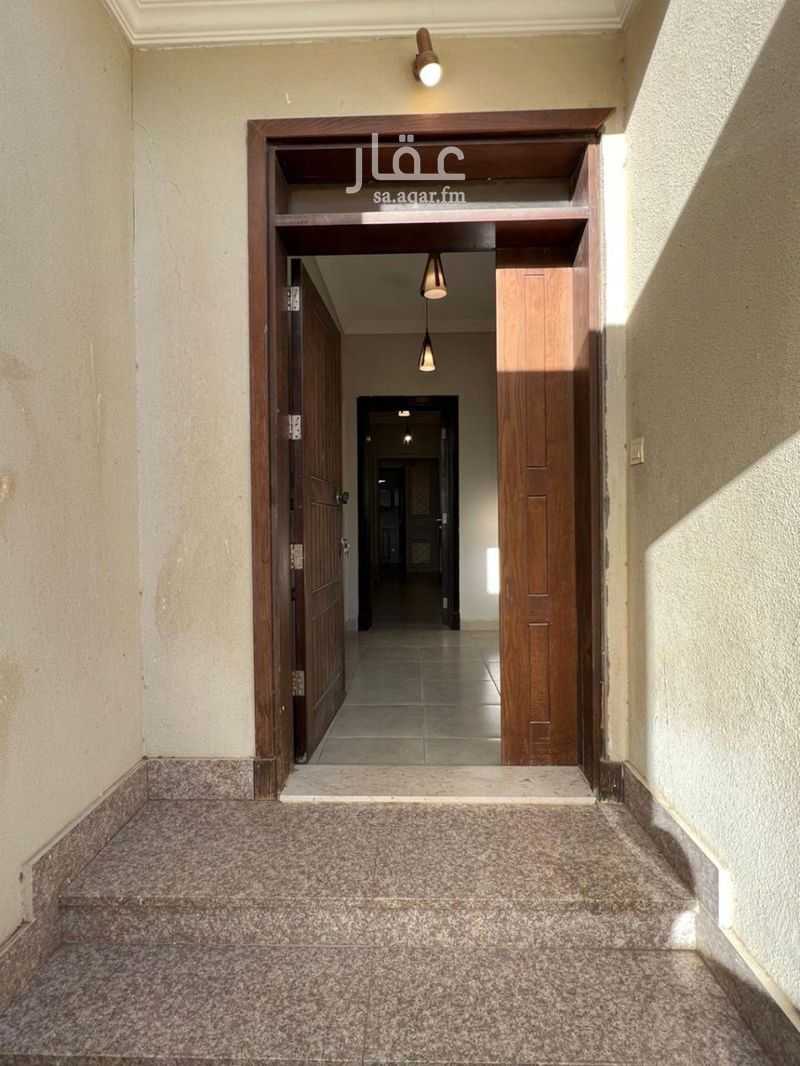 5 bedroom villa in Al Gharbiyah, Jeddah 2