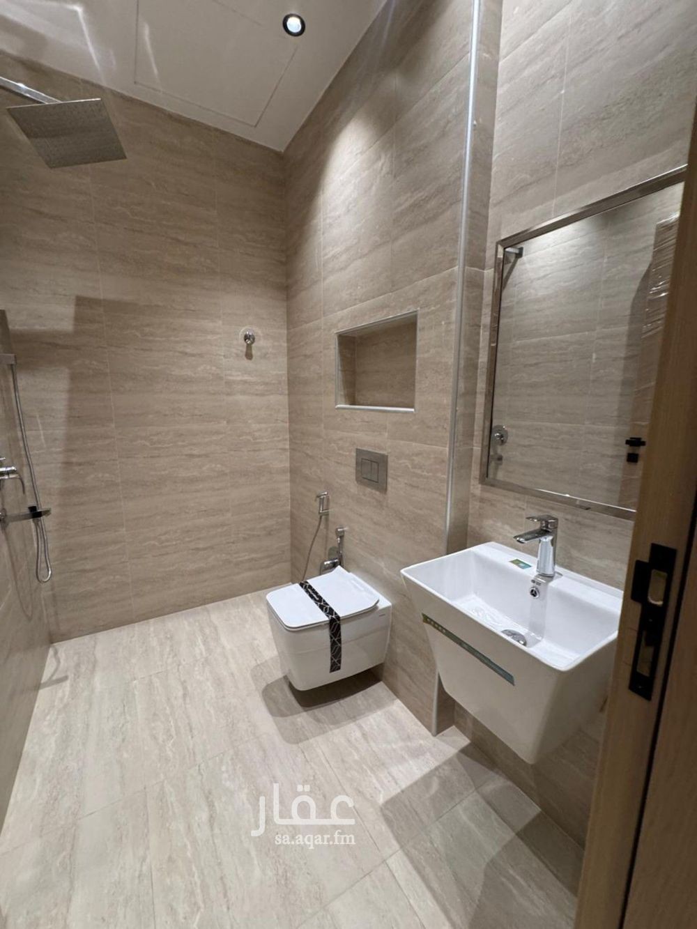 3 bedroom apartment in Ishbiliyah, Riyadh 15
