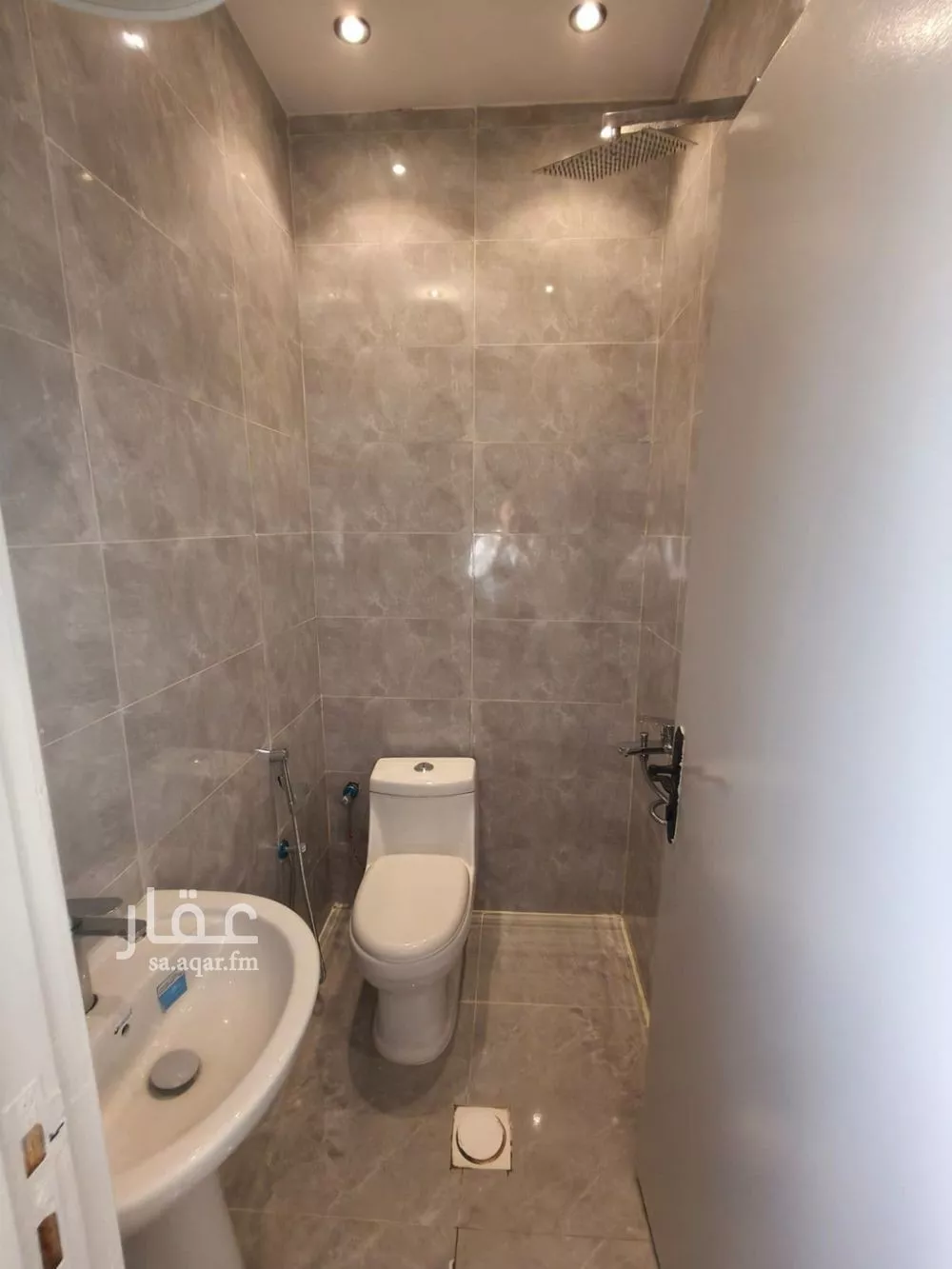 1 bedroom apartment in Al Yarmouk 4