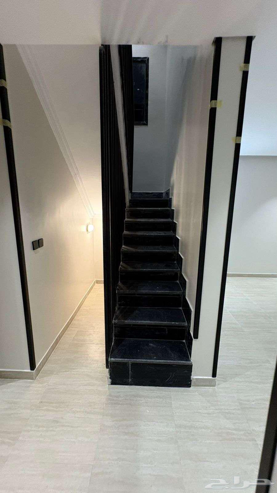 5 bedroom apartment in Warqan, Madinah 4