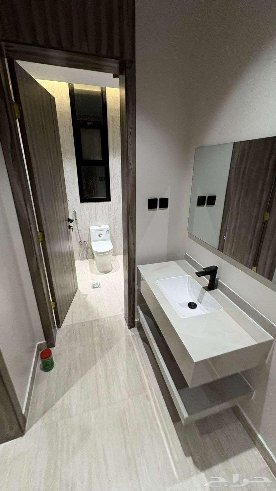 5 bedroom apartment in Warqan, Madinah 6